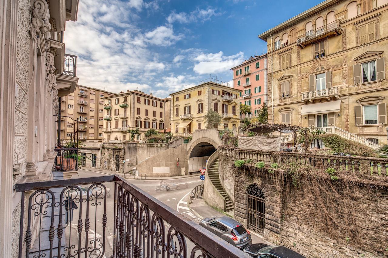 Downtown Srl - Cinque Terre New Liberty Appartement La Spezia Buitenkant foto